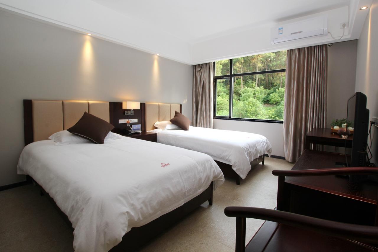 Yangshuo Spring Hill Hotel Екстер'єр фото